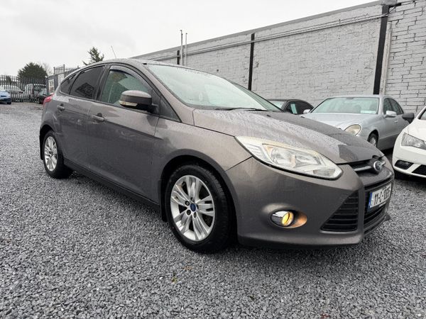 Ford Focus Hatchback, Diesel, 2011, Brown
