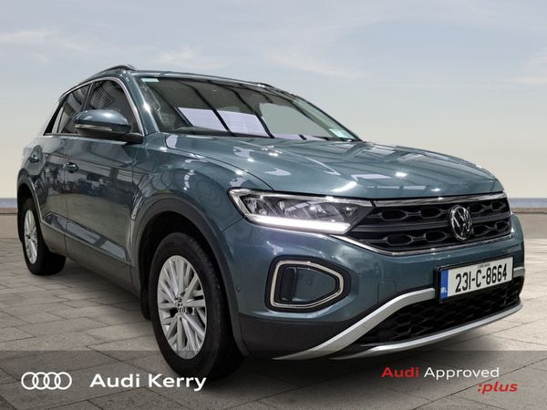 Volkswagen T-Roc SUV, Diesel, 2023, Blue