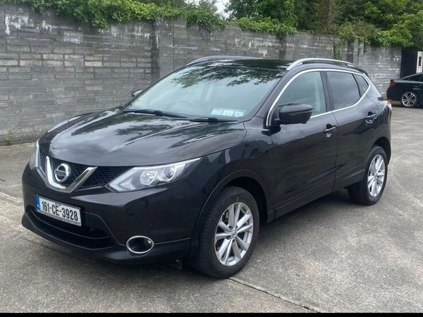 Nissan Qashqai Hatchback, Diesel, 2016, Black