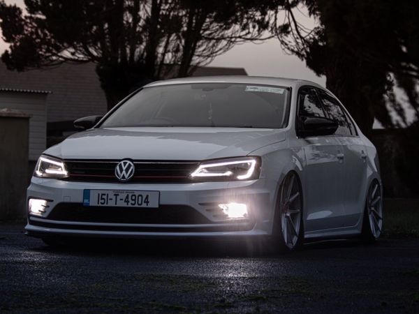 Volkswagen Jetta Saloon, Diesel, 2015, White