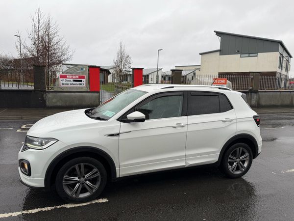 Volkswagen T-Cross Estate/Jeep, Diesel, 2020, White