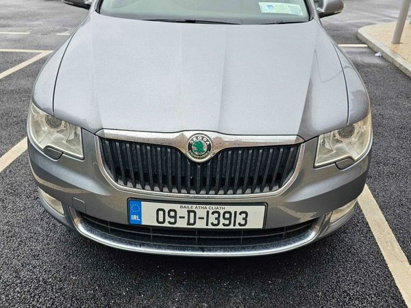 Skoda Superb Saloon, Diesel, 2009, Grey