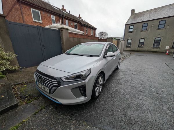 Hyundai IONIQ Hatchback, Petrol Hybrid, 2017, Grey
