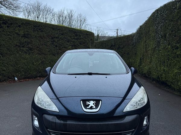Peugeot 308 Hatchback, Diesel, 2011, Blue