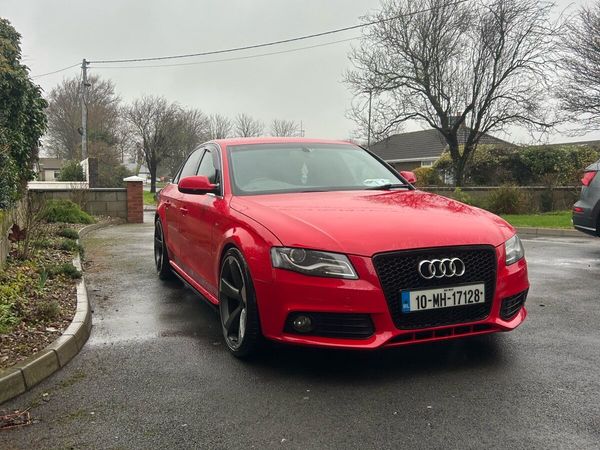 Audi A4 Saloon, Diesel, 2010, Red