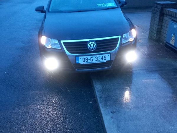 Volkswagen Passat Saloon, Petrol, 2008, Black