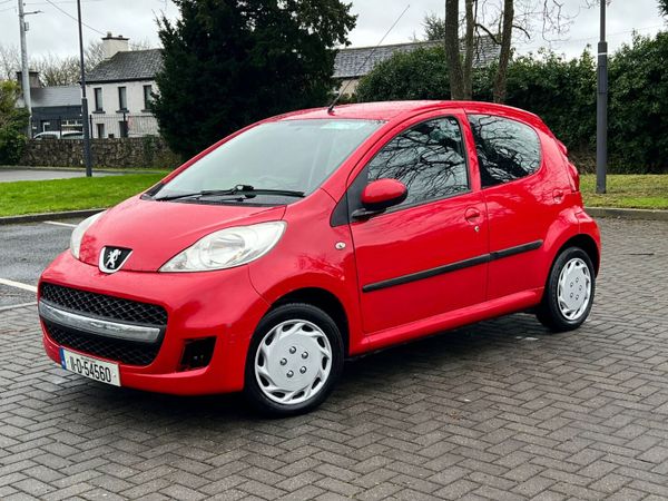Peugeot 107 Hatchback, Petrol, 2011, Red