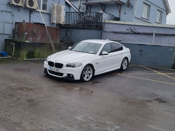 BMW 5-Series Saloon, Diesel, 2013, White