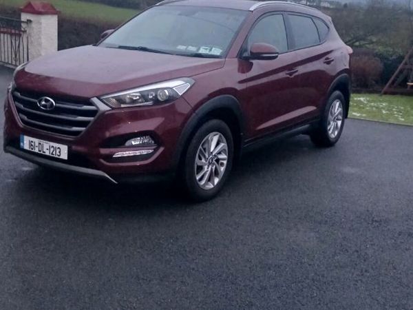 Hyundai Tucson SUV, Diesel, 2016, Red