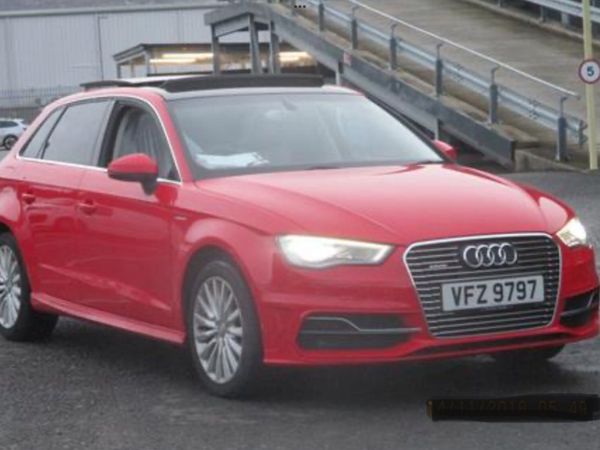 Audi e-tron Hatchback, Petrol Hybrid, 2015, Red