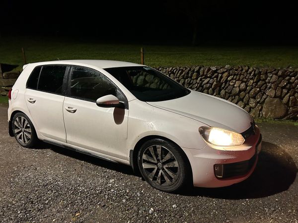 Volkswagen Golf Estate, Diesel, 2012, White