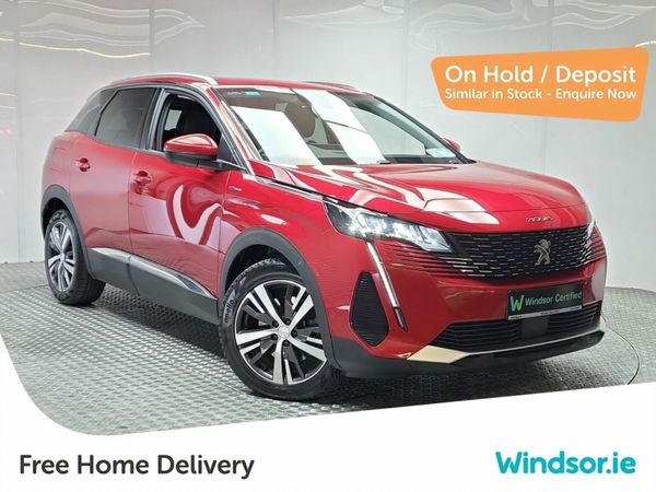 Peugeot 3008 MPV, Petrol Plug-in Hybrid, 2022, Red