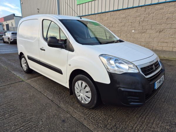 Peugeot Partner MPV, Diesel, 2017, White