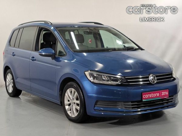 Volkswagen Touran MPV, Petrol, 2016, Blue