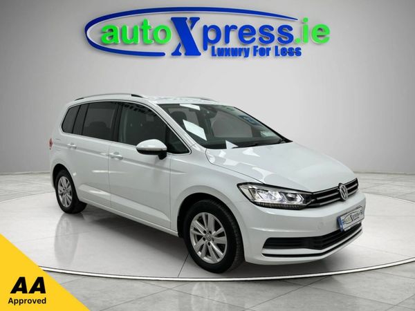 Volkswagen Touran MPV, Petrol, 2020, White