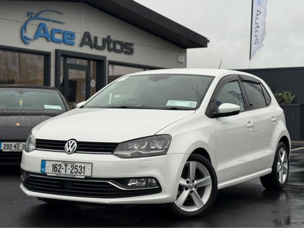 Volkswagen Polo Hatchback, Petrol, 2016, White