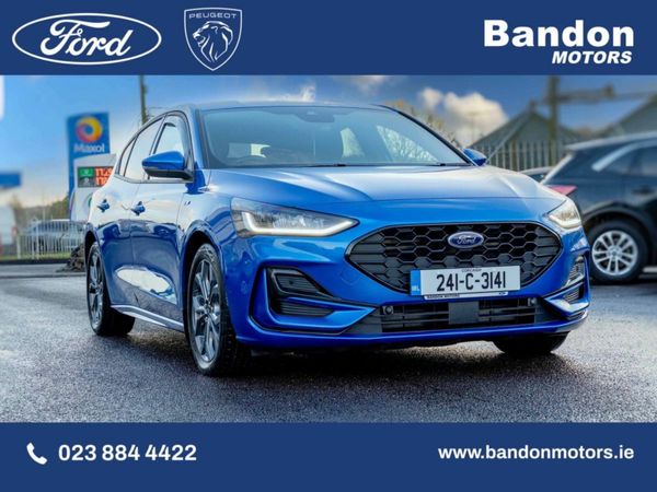 Ford Focus Hatchback, Petrol, 2024, Blue