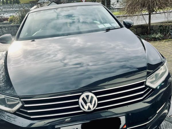 Volkswagen Passat Saloon, Diesel, 2015, Black