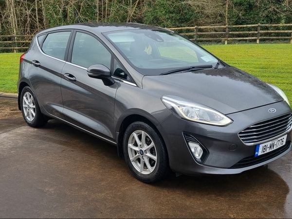 Ford Fiesta Hatchback, Petrol, 2018, Grey