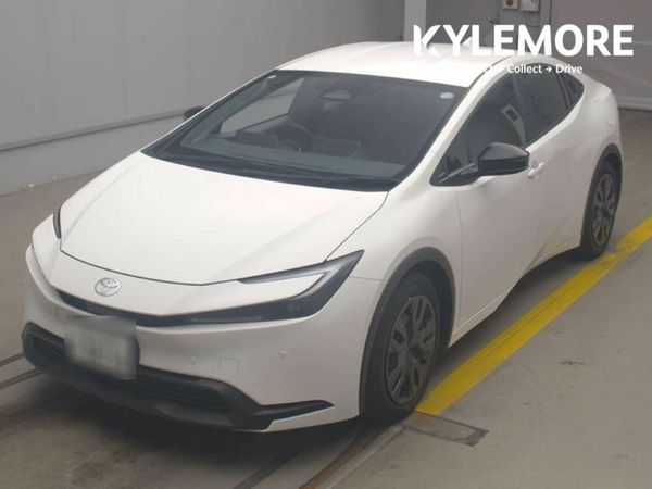 Toyota Prius Hatchback, Petrol Hybrid, 2024, White