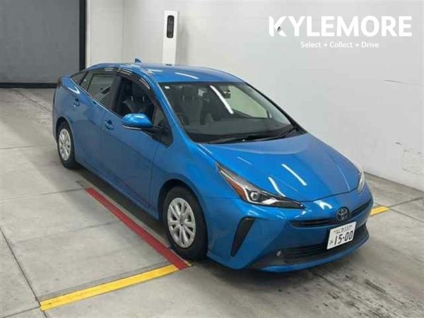 Toyota Prius Hatchback, Petrol Hybrid, 2021, Blue