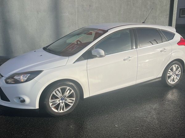 Ford Focus Hatchback, Diesel, 2014, White