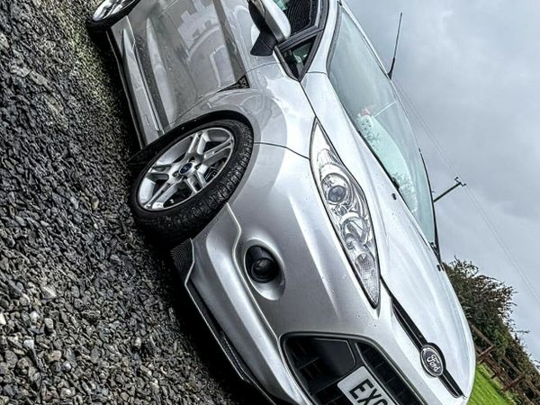 Ford Fiesta Hatchback, Diesel, 2011, Silver