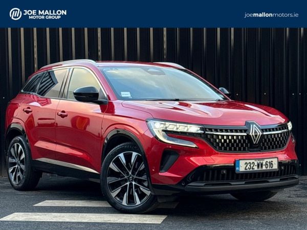 Renault Austral SUV, Petrol, 2023, Red