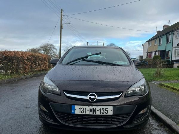 Opel Astra Saloon, Diesel, 2013, Brown