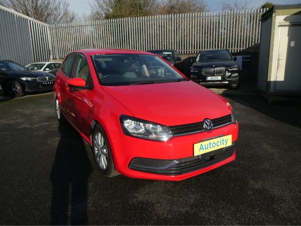Volkswagen Polo Hatchback, Petrol, 2016, Red
