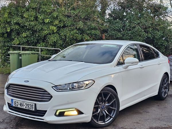 Ford Mondeo Hatchback, Diesel, 2016, White