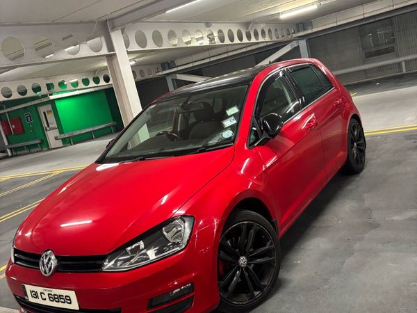 Volkswagen Golf Estate, Petrol, 2013, Red