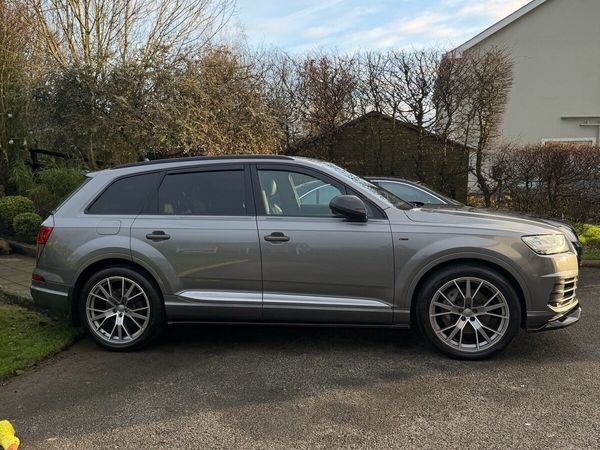 Audi Q7 SUV, Diesel, 2016, Grey