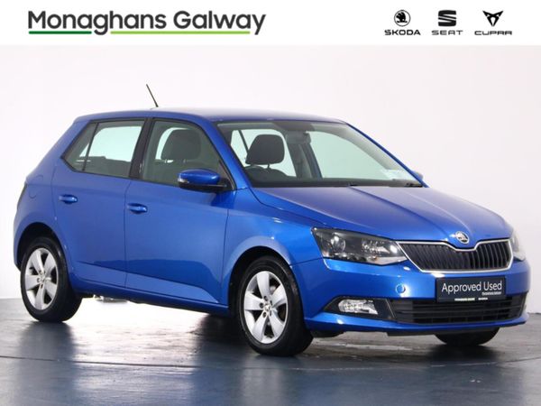 Skoda Fabia Hatchback, Petrol, 2016, Blue