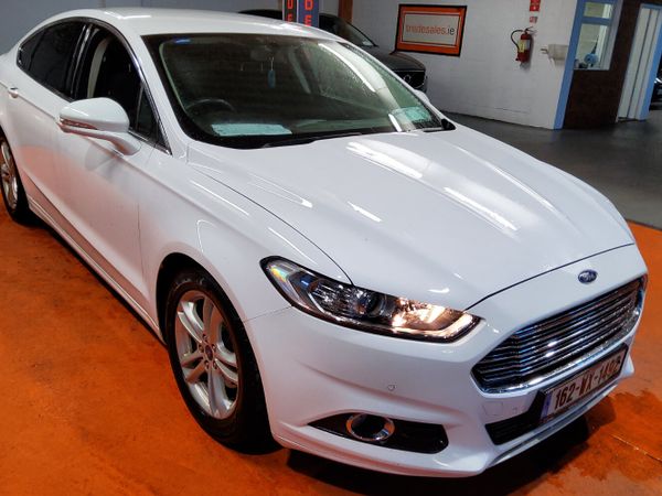 Ford Mondeo Hatchback, Diesel, 2016, White