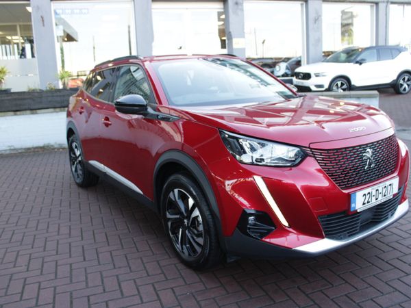 Peugeot 2008 MPV, Electric, 2022, Red