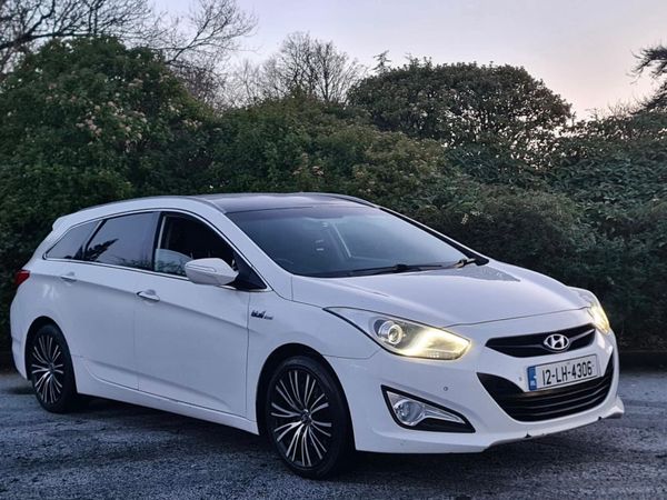 Hyundai i40 Estate, Diesel, 2012, White