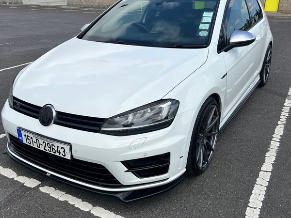 Volkswagen Golf Estate, Petrol, 2015, White