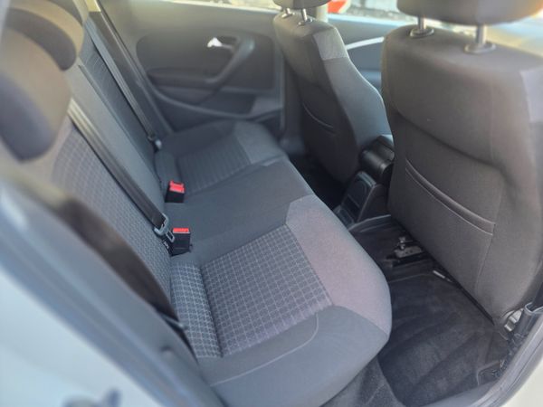 Volkswagen Polo Hatchback, Petrol, 2016, White