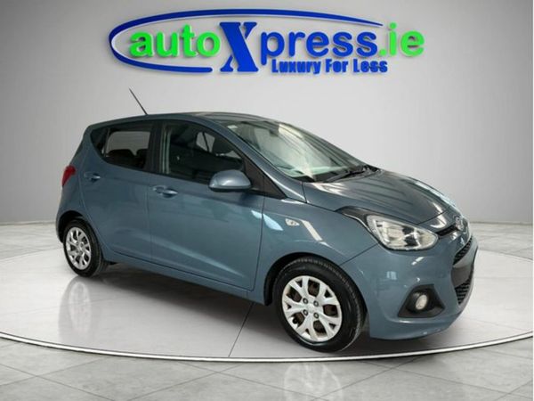 Hyundai i10 Hatchback, Petrol, 2017, Blue
