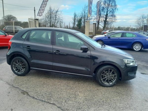 Volkswagen Polo Hatchback, Petrol, 2014, Black