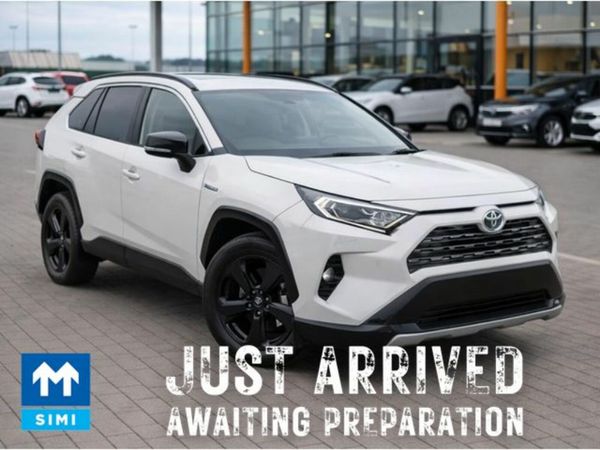 Toyota RAV4 Estate, Petrol Hybrid, 2019, White