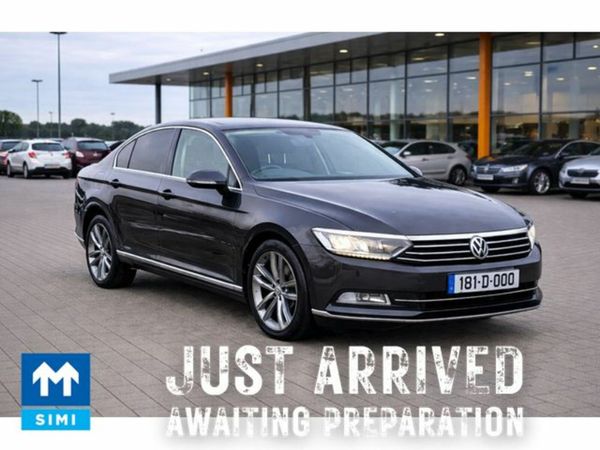 Volkswagen Passat Saloon, Diesel, 2018, Grey