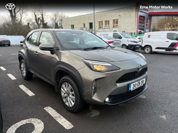 Toyota Yaris Cross Hatchback, Petrol Hybrid, 2024, Bronze