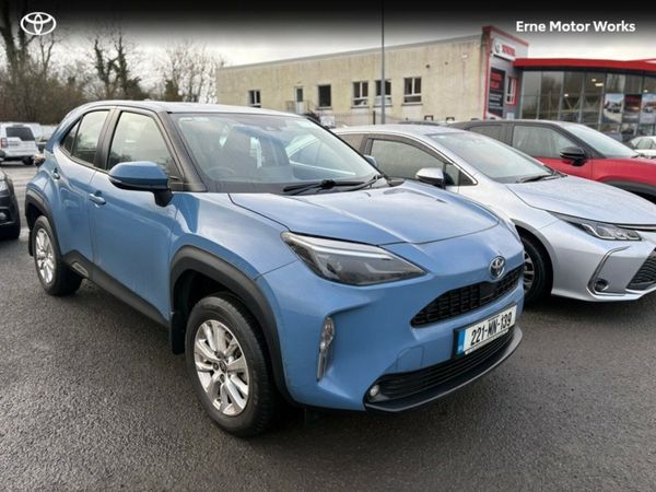 Toyota Yaris Cross Hatchback, Petrol Hybrid, 2022, Blue