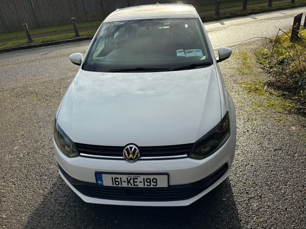 Volkswagen Polo Hatchback, Petrol, 2016, White