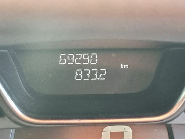 Renault Captur Hatchback, Petrol, 2018, Grey