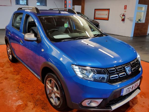 Dacia Sandero Hatchback, Petrol, 2017, Blue