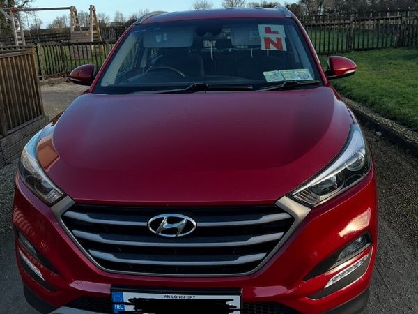 Hyundai Tucson SUV, Diesel, 2017, Red