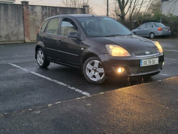 Ford Fiesta Hatchback, Petrol, 2008, Black